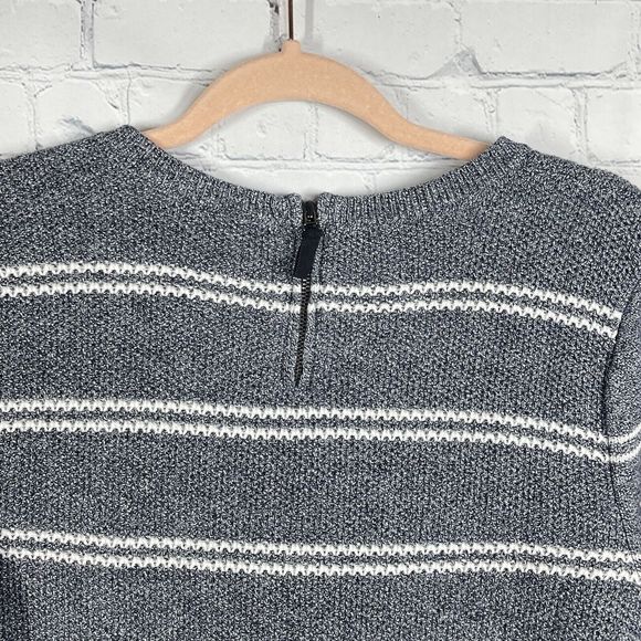 Talbots Sweater Women Size XL Gray Stripe Long Sleeve Winter Pullover - Picture 6 of 13